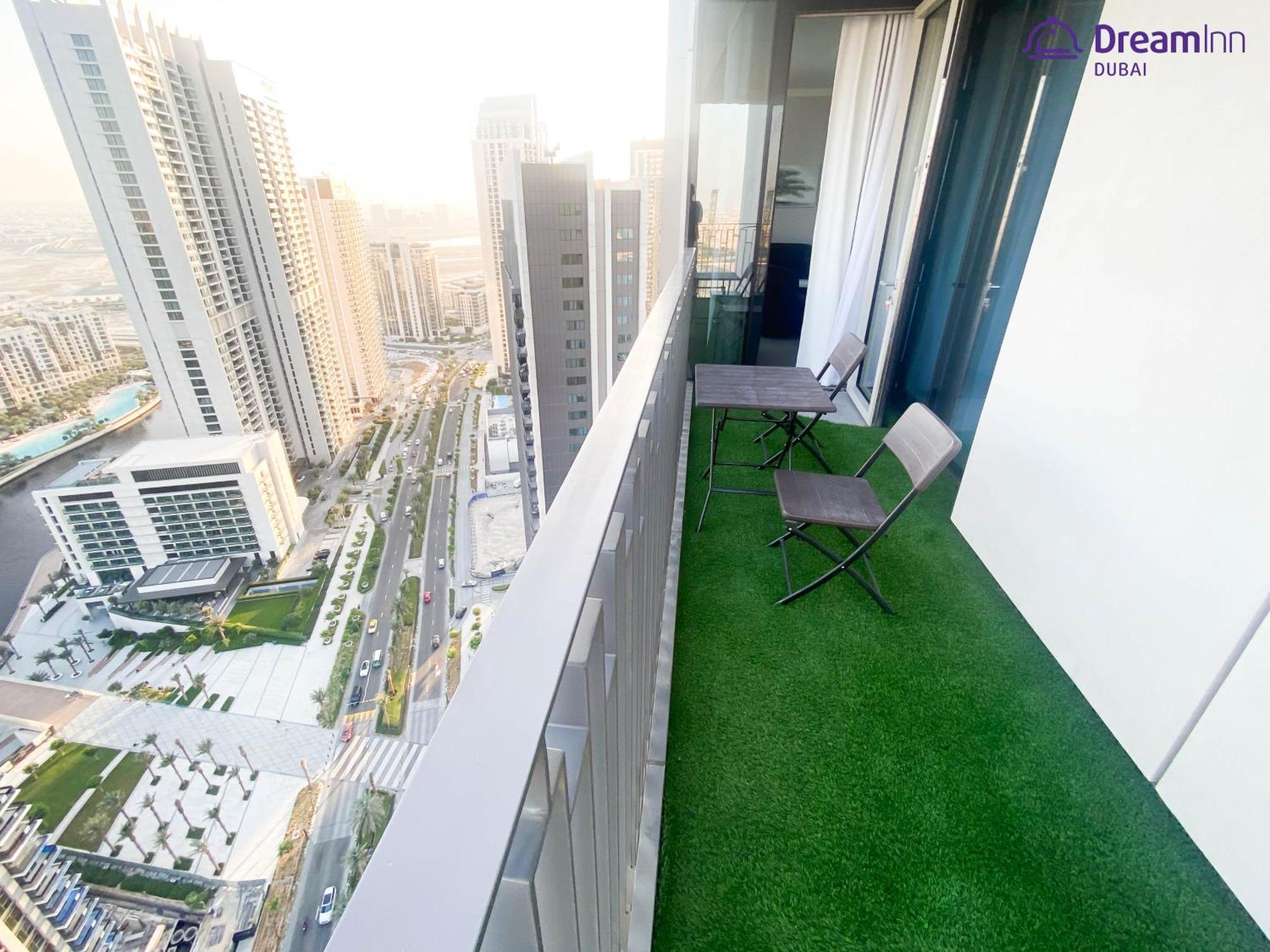 Dream - Creek Harbour Apartment Dubai